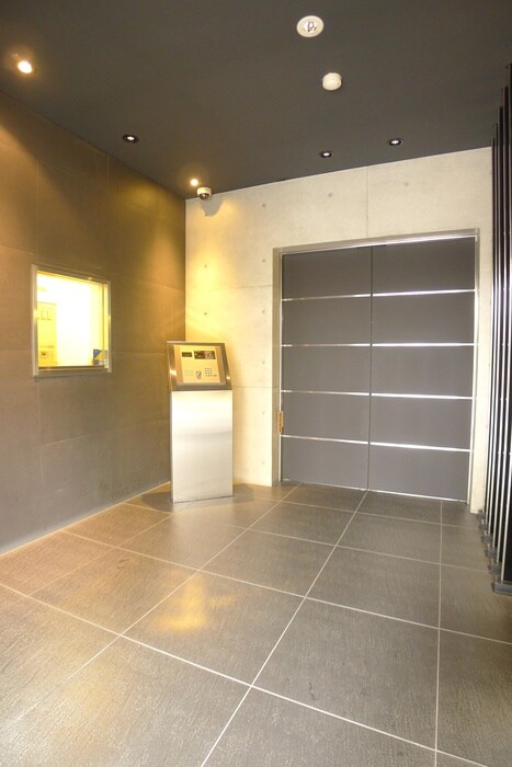 ステイシス川口の物件外観写真