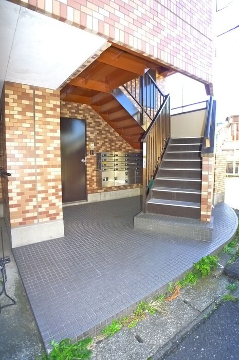 エム・センチュリ―の物件外観写真