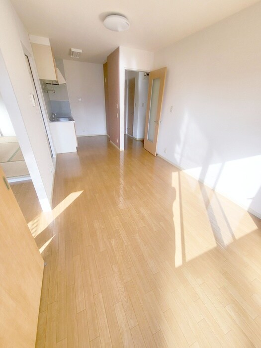 C‘EST　LA　VIE　Aの物件内観写真