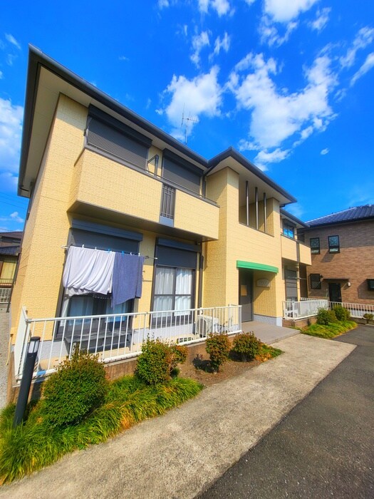 C‘EST　LA　VIE　Aの物件外観写真