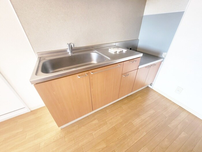 C‘EST　LA　VIE　Aの物件内観写真