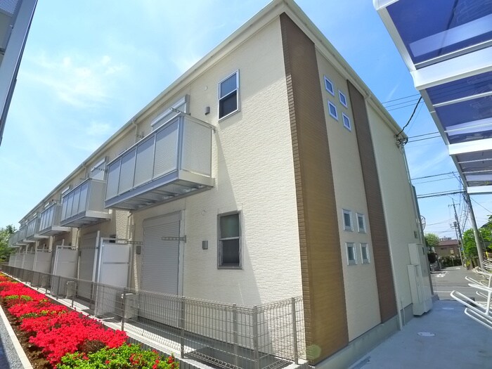 メゾン・ド・パステックの物件外観写真