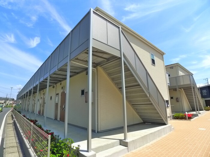 メゾン・ド・パステックの物件外観写真