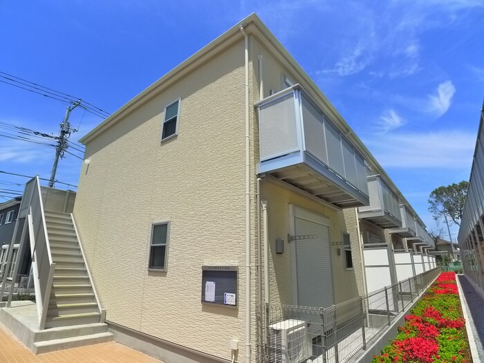 メゾン・ド・パステックの物件外観写真