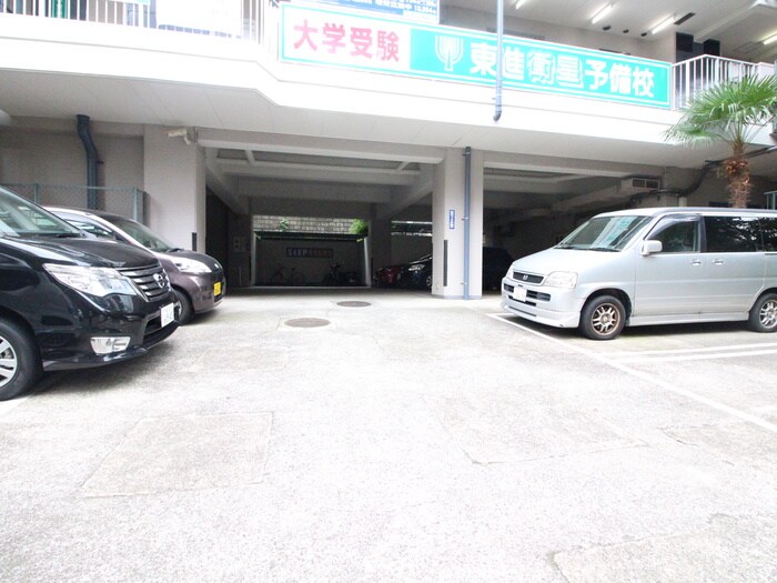 ア－バンコ－ト宮崎台の物件外観写真