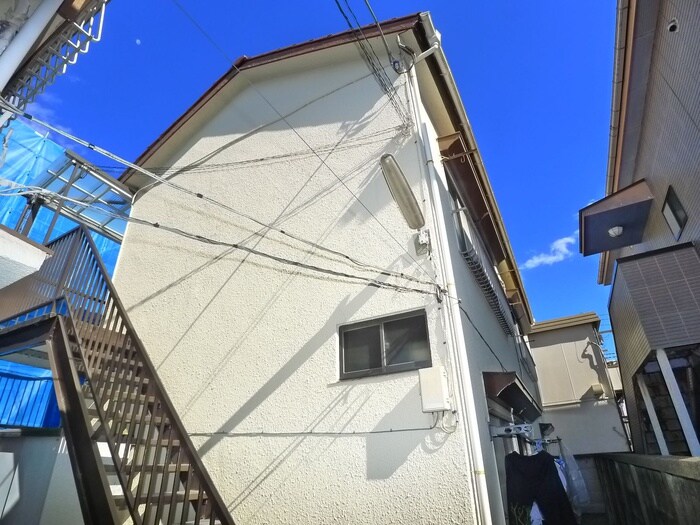 陣内荘の物件外観写真