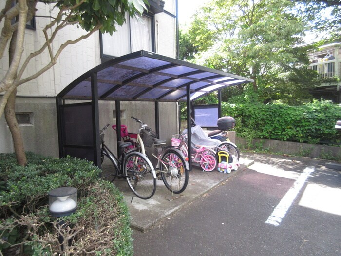 ウィンディアＡ棟の物件外観写真