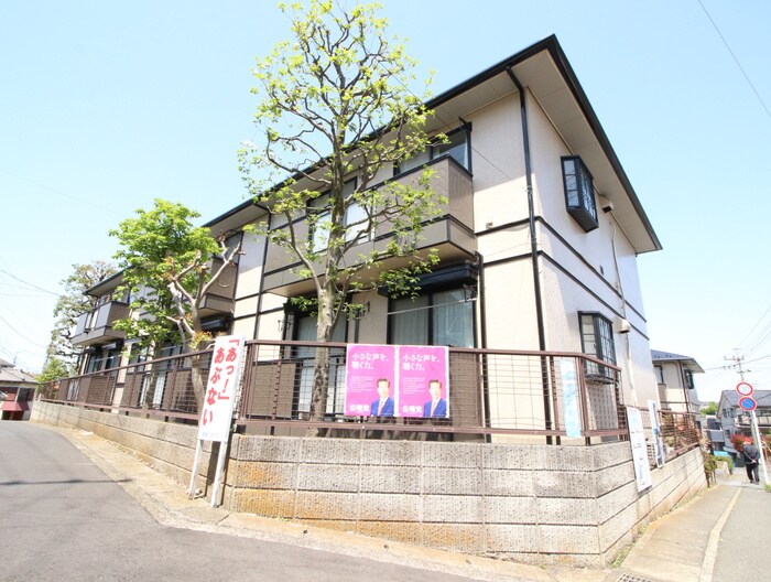 ウィンディアＡ棟の物件外観写真