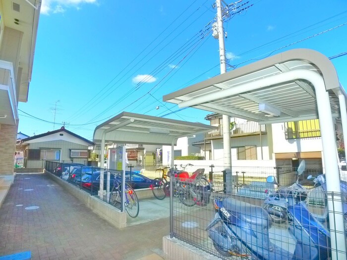 ミルトニアの物件外観写真