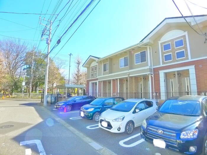 ミルトニアの物件外観写真