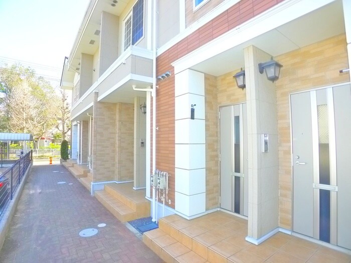 ミルトニアの物件外観写真