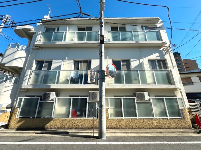 シェ－ファ－祐天寺の物件外観写真