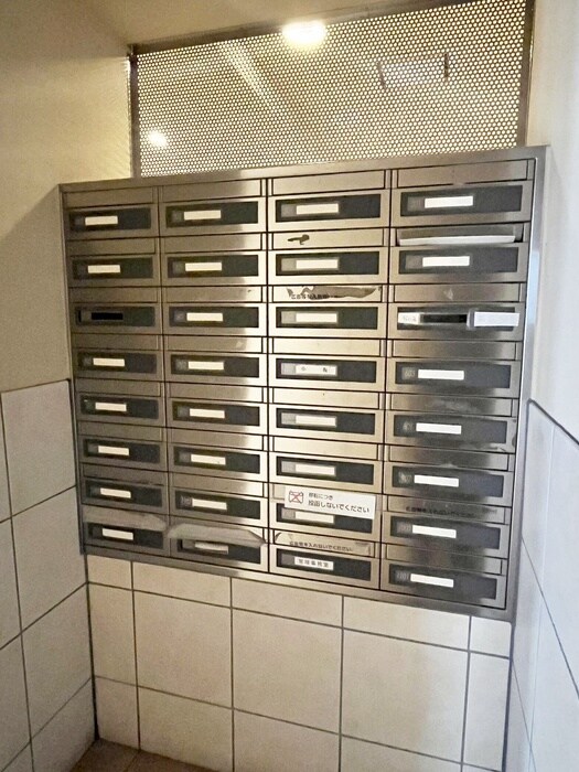 レクセルマンション上野松が谷の物件外観写真