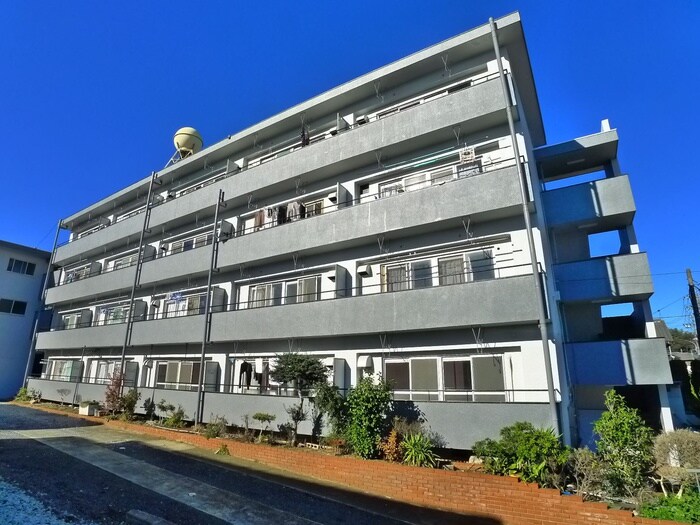 マンション市兵衛の物件外観写真