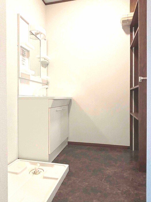 グラースシャトーの物件内観写真