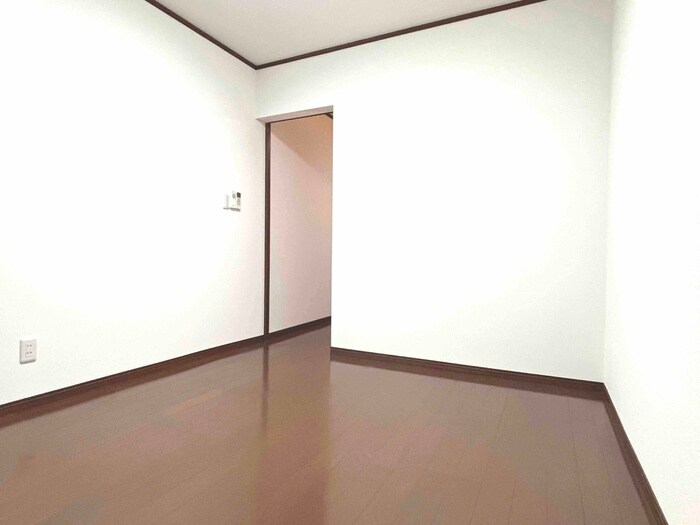 グラースシャトーの物件内観写真