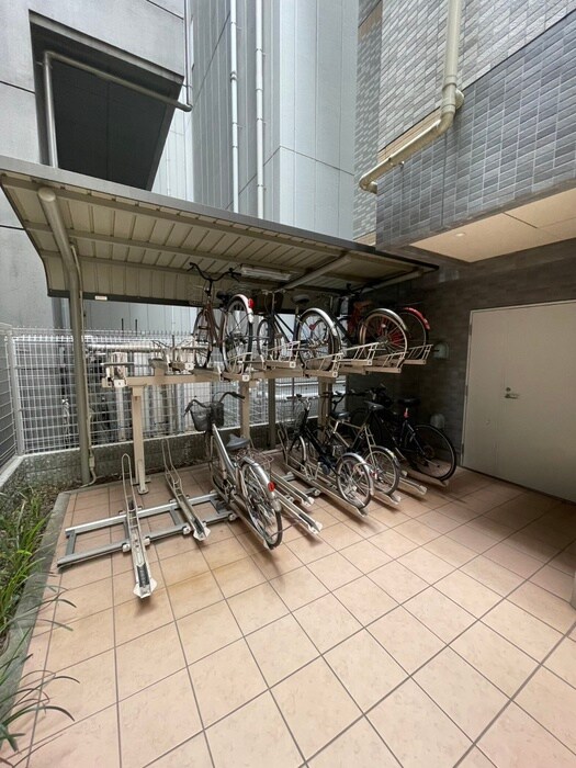 グリンヒル本郷元町の物件外観写真