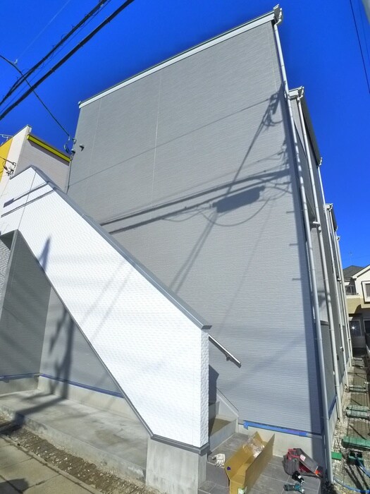 クルーゼの物件外観写真