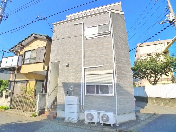 クレセル本千葉の物件外観写真