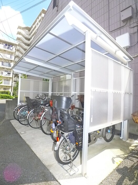 グランデールの物件外観写真