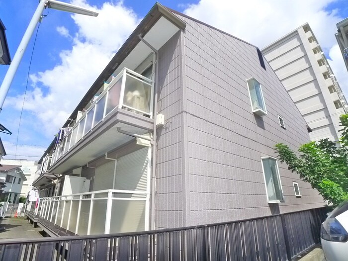 グランデールの物件外観写真