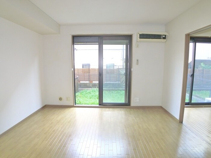 メゾンエトワールの物件内観写真