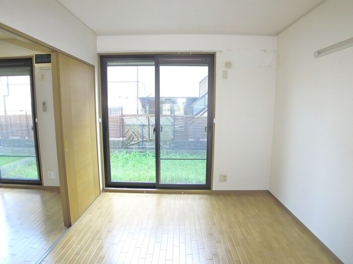 メゾンエトワールの物件内観写真