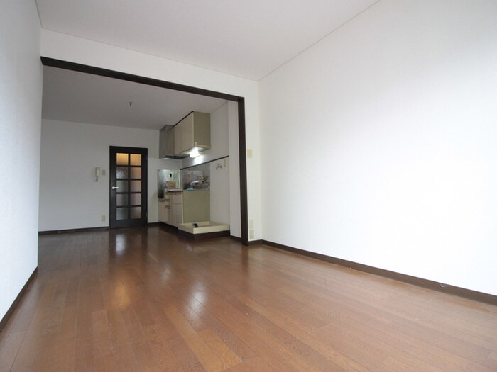 シェルボーンＢの物件内観写真