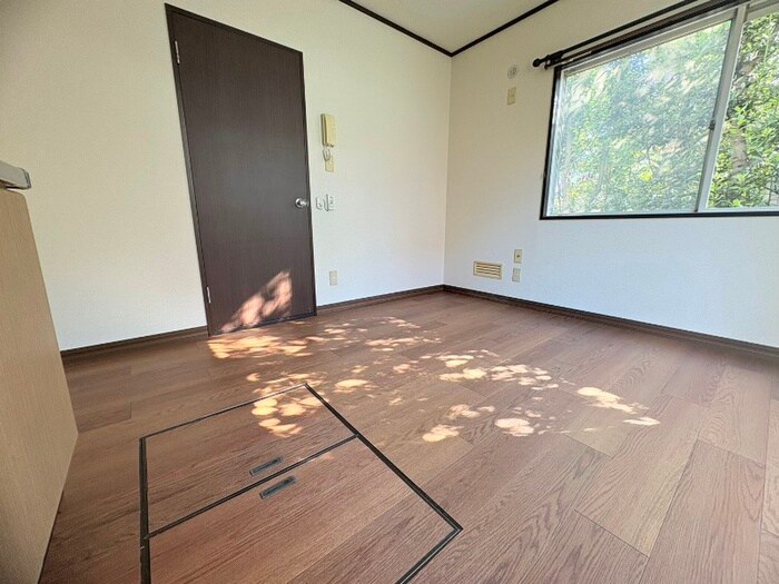 パイナリーハイツの物件内観写真