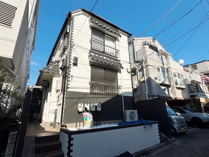 クロノス東中野Westの物件外観写真