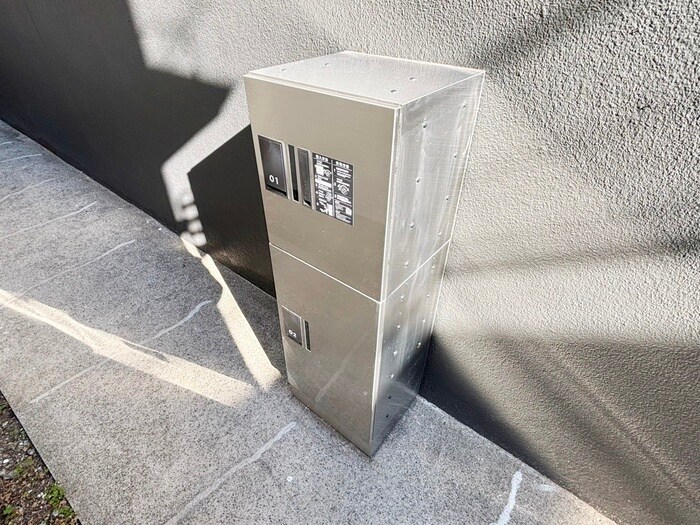 クロノス東中野Westの物件外観写真