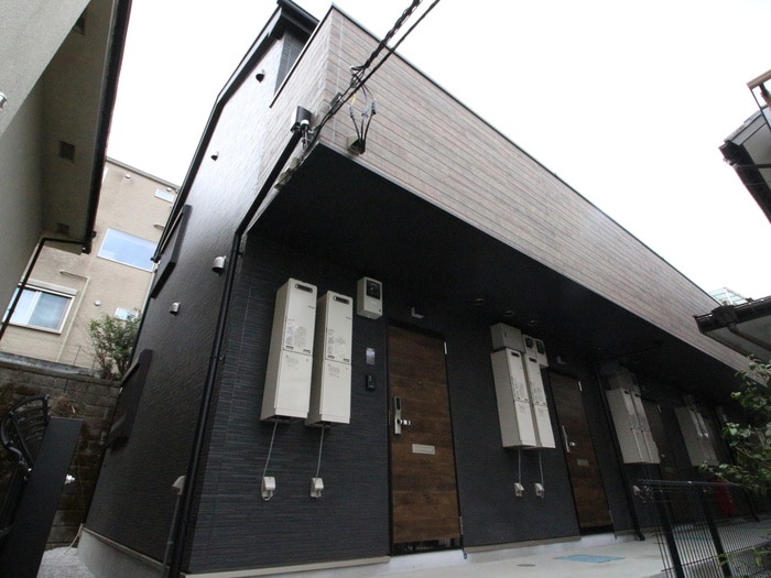 IXIA梶ヶ谷の物件外観写真