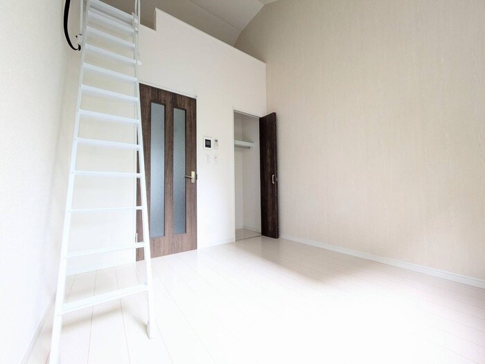 IXIA梶ヶ谷の物件内観写真