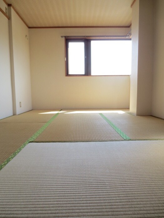 ランドマーク平田の物件内観写真