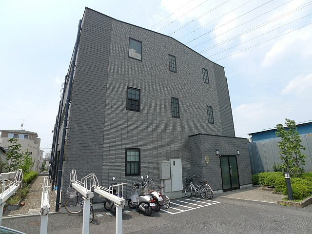 アンプル－ルフェ－ルＷｉｎｄの物件外観写真