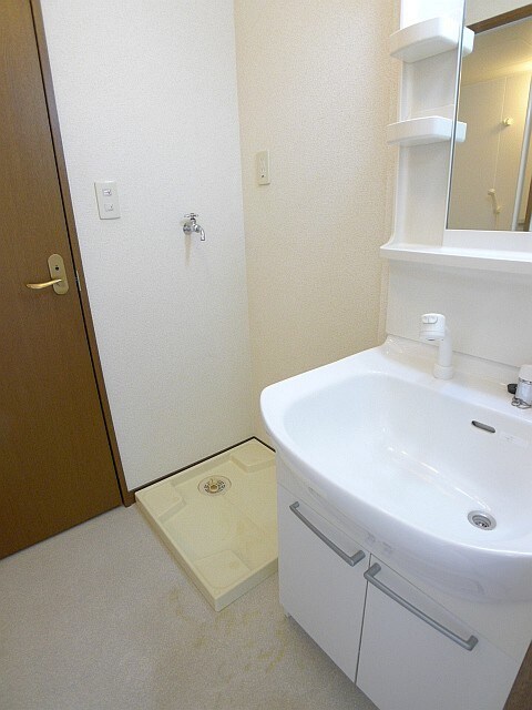 アンプル－ルフェ－ルＷｉｎｄの物件内観写真