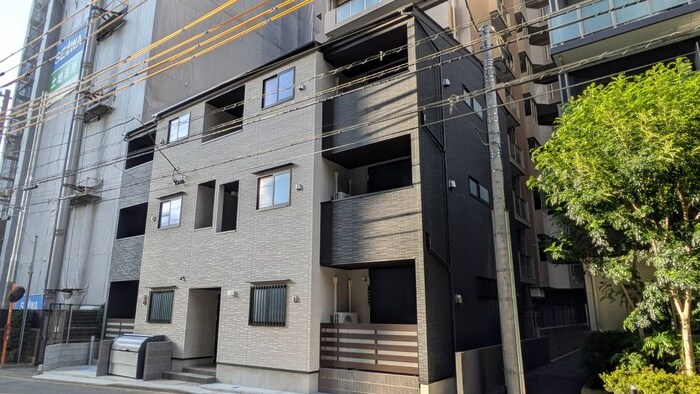 アルモニー高鼻の物件外観写真