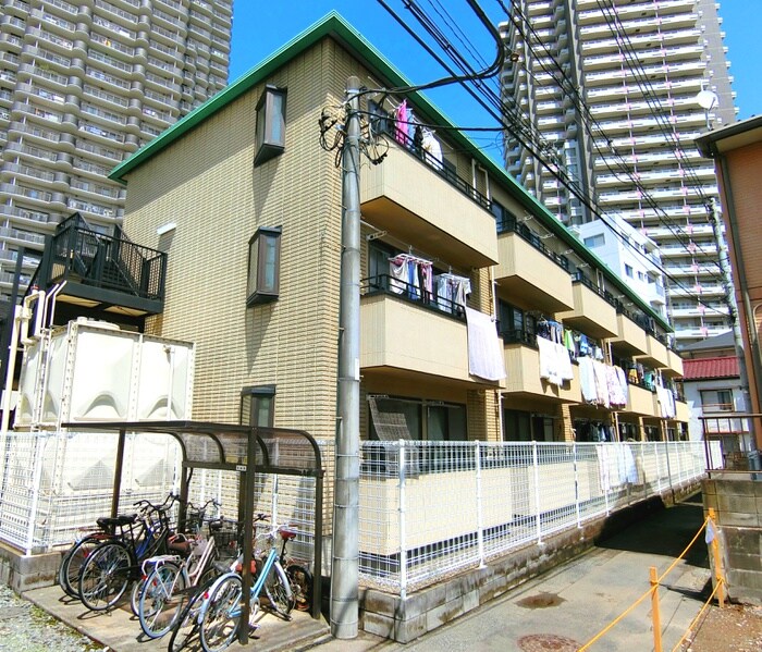 東町サンハイツの物件外観写真