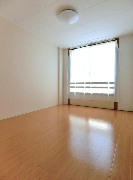 東町サンハイツの物件内観写真