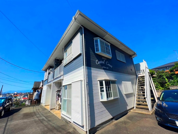 セントラル・コ－トの物件外観写真