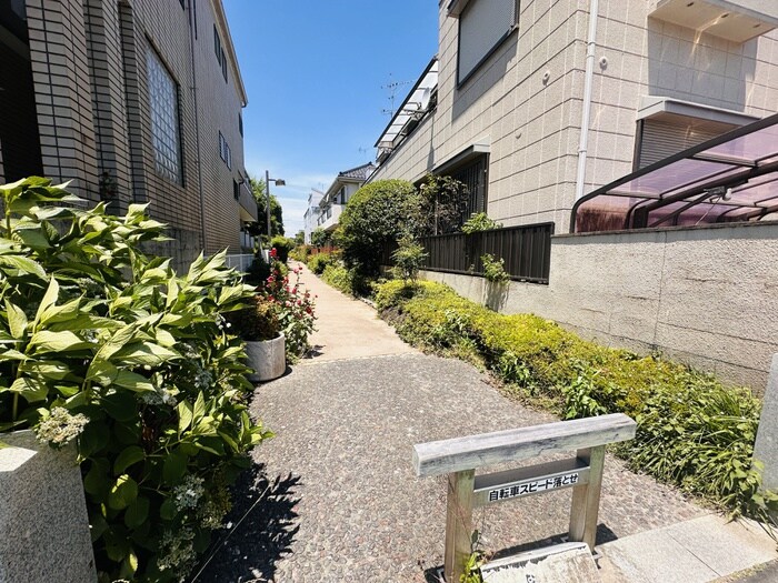 セゾン・ドルミＢの物件外観写真