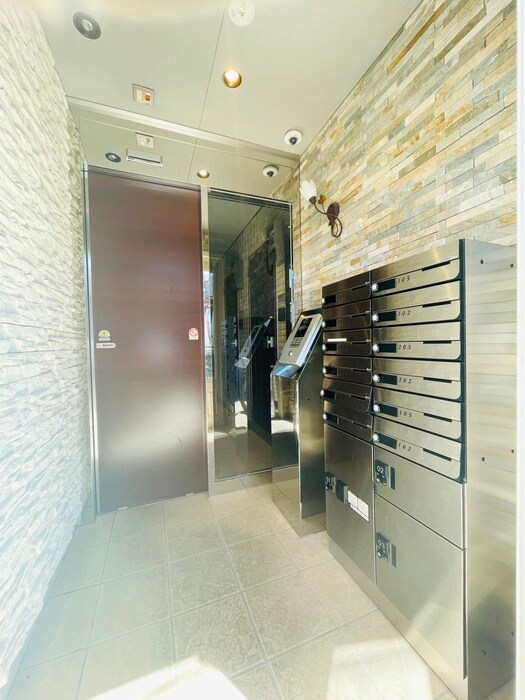 Ｅｓｐｏｉｒ　Ｎａｋａｇａｍｉの物件外観写真