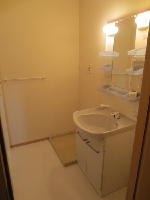 ロ－ズコ－ト宝町の物件内観写真