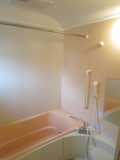 ロ－ズコ－ト宝町の物件内観写真