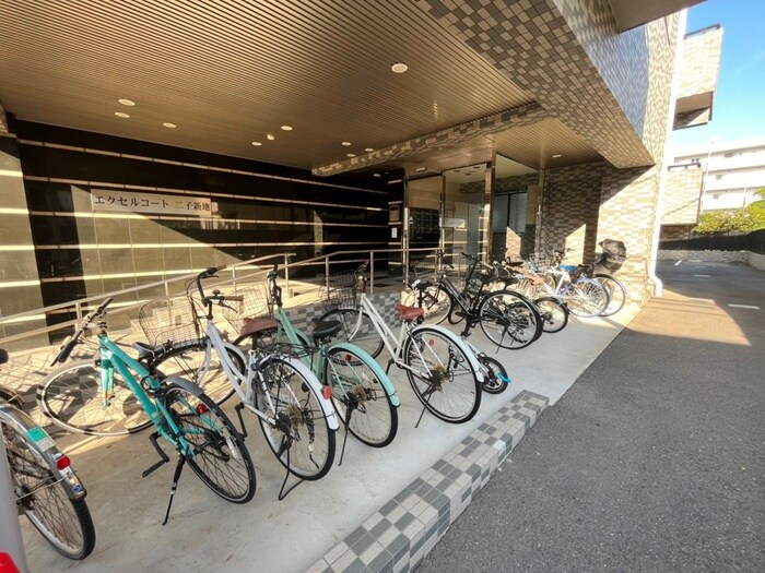 エクセルコ－ト二子新地の物件外観写真