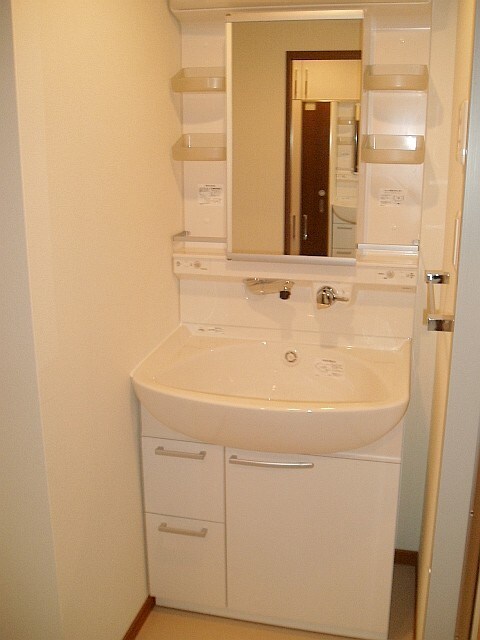 エクセルコ－ト二子新地の物件内観写真