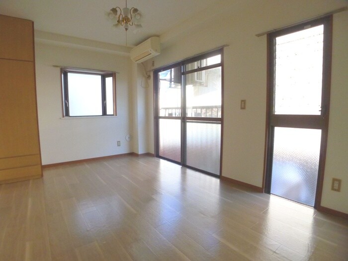 第１荒井マンションの物件内観写真