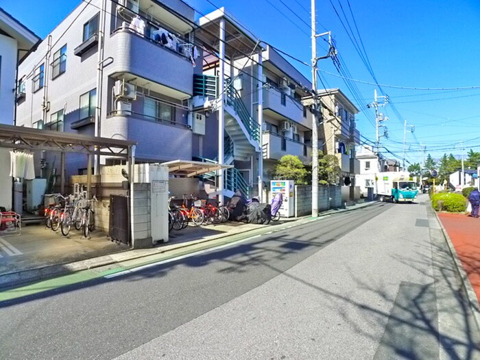 サンヒルズの物件外観写真