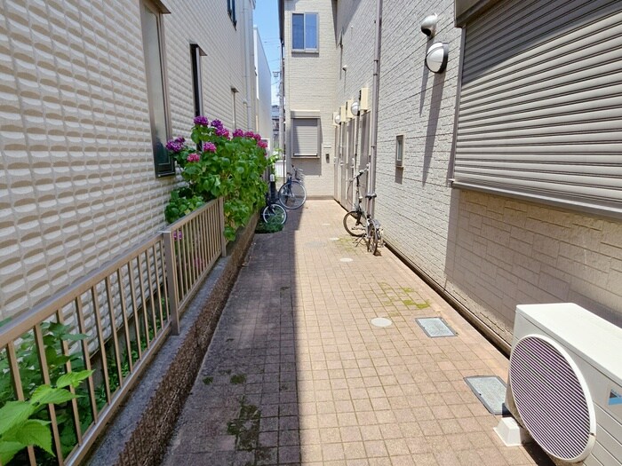 グランリッツ府中小柳町の物件外観写真