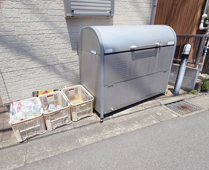 グランリッツ府中小柳町の物件外観写真